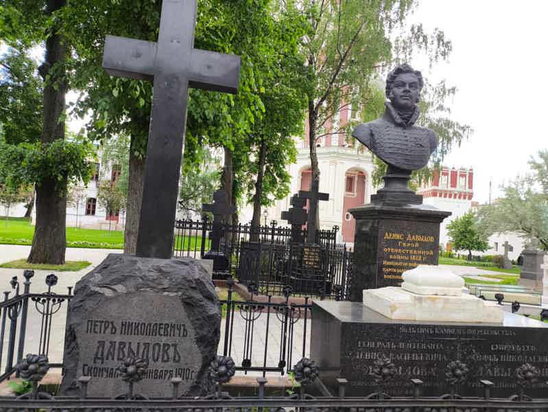 Пять веков Новодевичьего монастыря: групповая экскурсия - фото 6