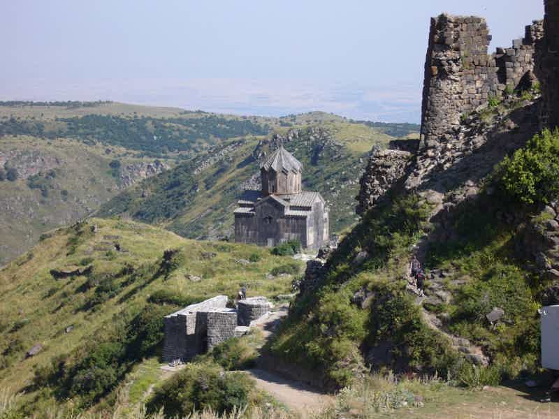 Захватывая Великую Крепость: Ованаванк — Сагмосаванк — Крепость Амберд - фото 6