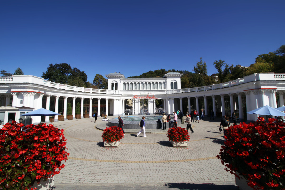 Встреча из аэропорта и душевная прогулка по Кисловодску