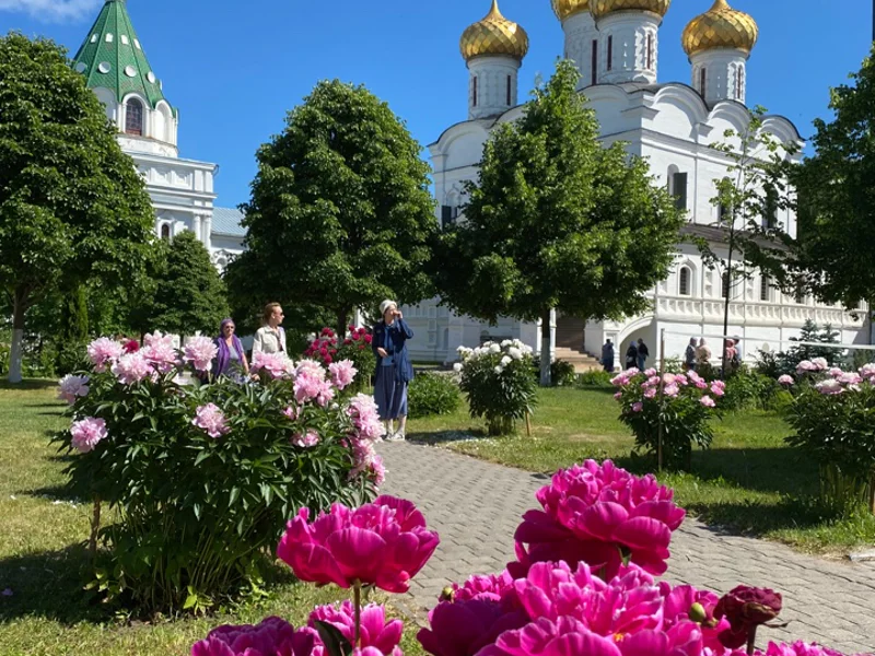 Ипатьевский монастырь — обитель Годуновых и колыбель династии Романовых — фото 4, Кострома | Покатаем