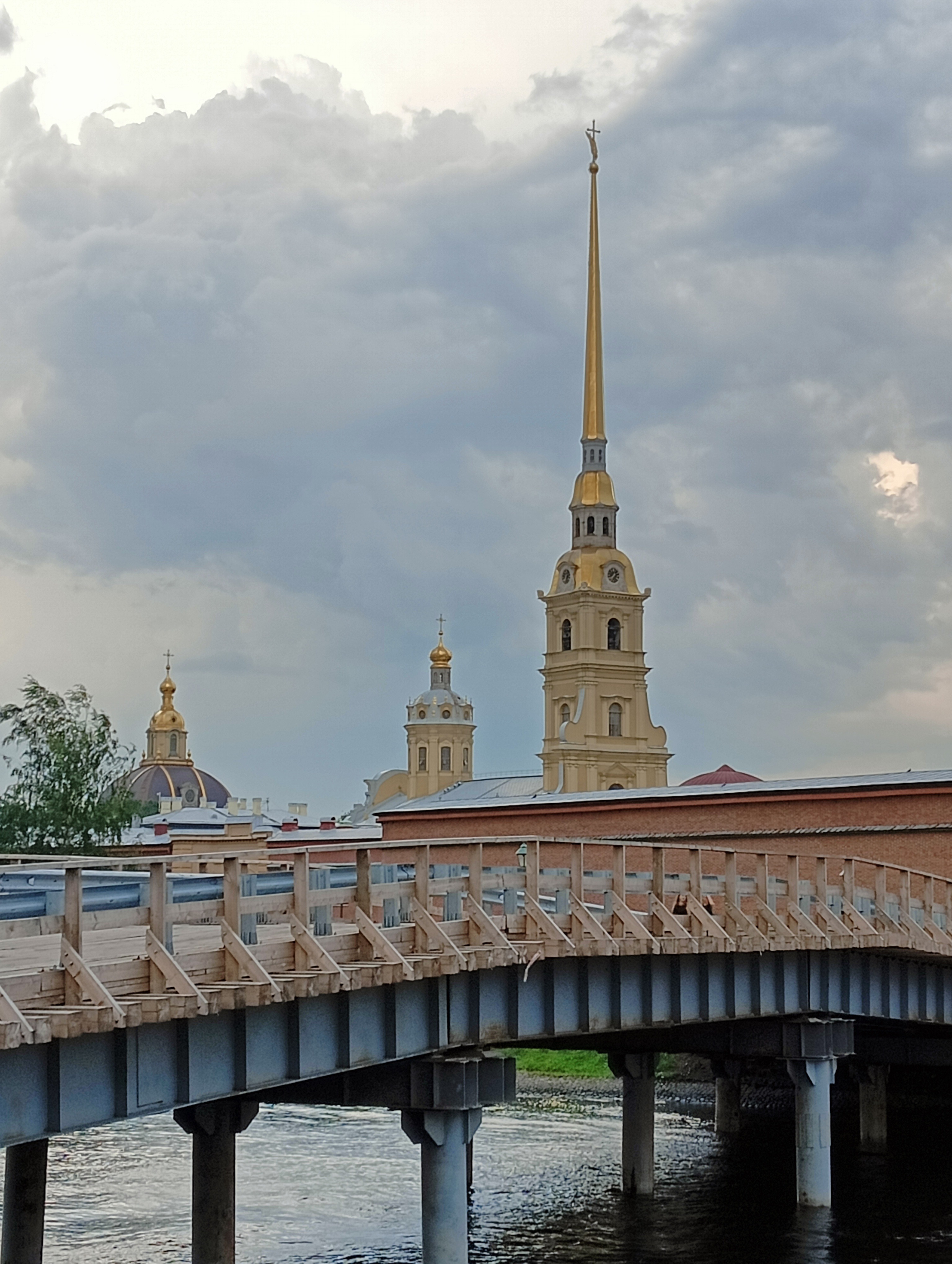 Петропавловка: первая страница истории Петербурга