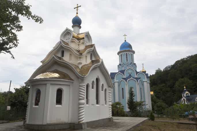 Троице-Георгиевский женский монастырь
