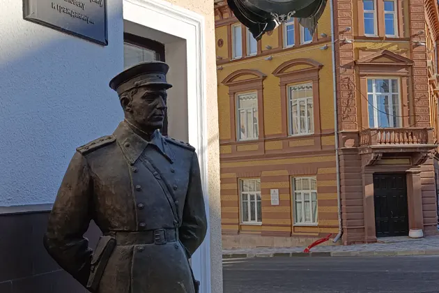 «Впервые в Смоленске»: обзорная экскурсия с посещением Успенского собора — фото 3