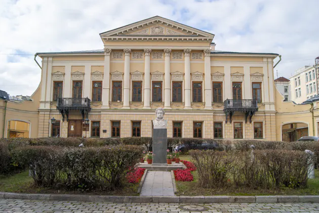 Басманный район: по следам великого поэта — фото 3