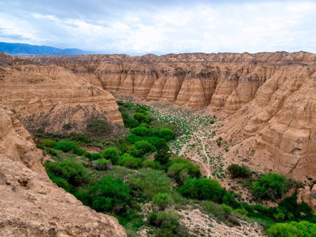 Лунный каньон