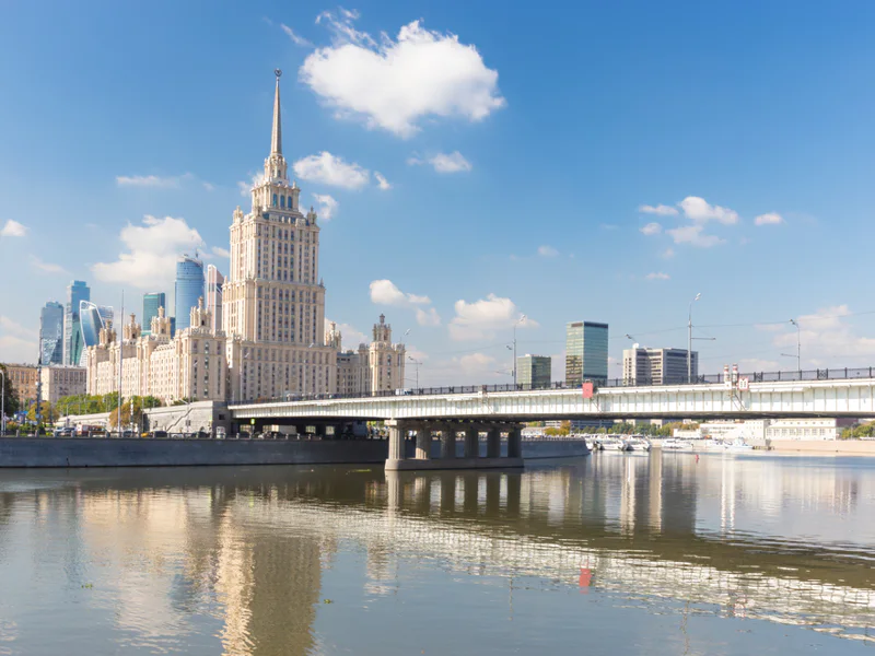 Обзорная речная прогулка на теплоходе от Москва-Сити или Крымского моста — фото 2, Москва | Покатаем