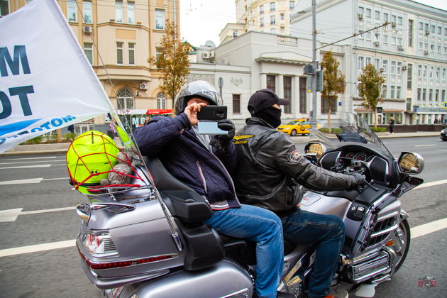 Виды Ночная мотопрогулка по легендарным байкерским местам столицы