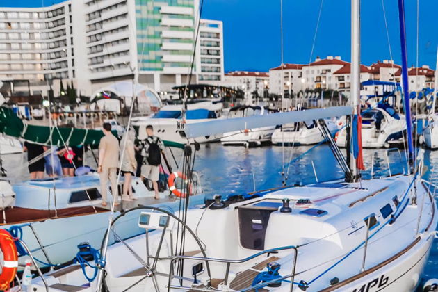 Виды Романтическое свидание на парусной яхте и встреча с дельфинами