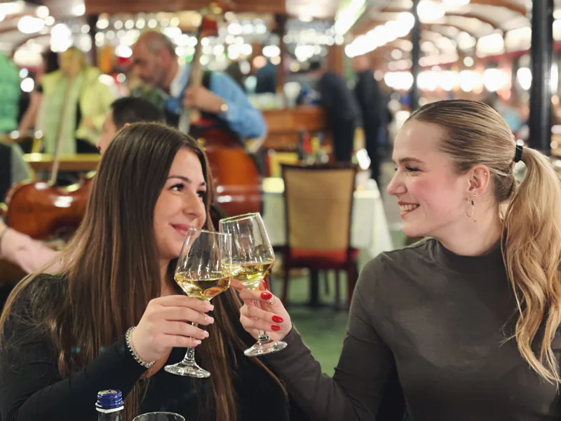 Круиз по Дунаю и PROSECCO без органичений — фото 3, Будапешт | Покатаем