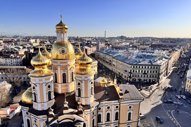 Виды Петербург наизнанку: дворы, парадные и головокружительная панорама