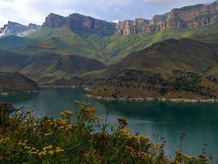 Баксанское ущелье