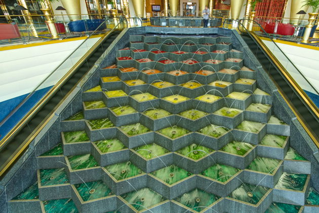 Виды Легендарный отель-парус: экскурсия по Burj Al Arab