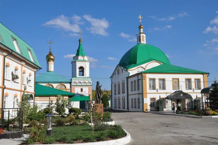 Православные Чебоксары - прогулка по исторической части с посещением храмов - фото 1