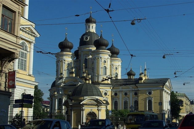 Петербург Достоевского с членом Союза писателей