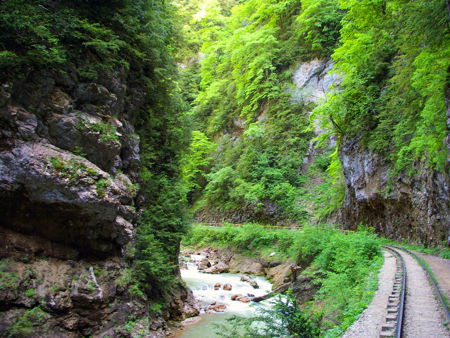 Гуамское ущелье