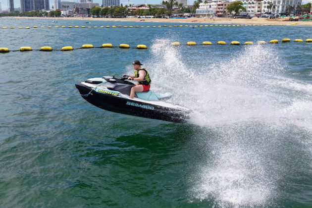 Jet Ski-гидроциклы: запустите адреналин на максимум
