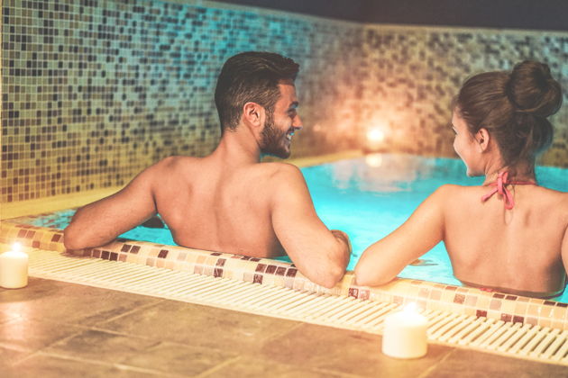 Входной билет в спа-центр Mandala и роскошный бассейн