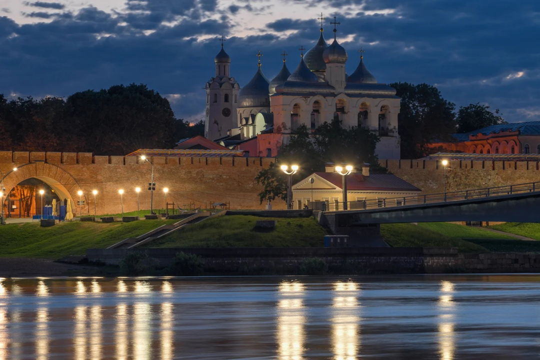 Вечерняя водная прогулка «Огни ночного Новгорода» — фото 2