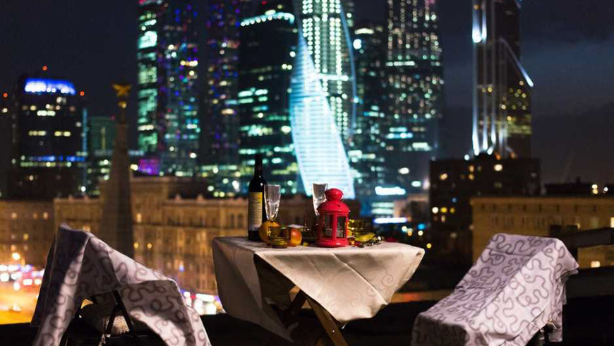 Романтическое свидание на крышах Москвы