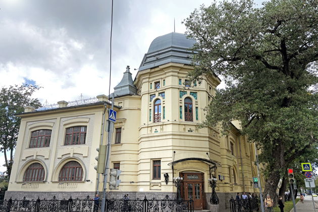 Фото к экскурсии Прогулка по Петровскому парку: через тернии к звездам