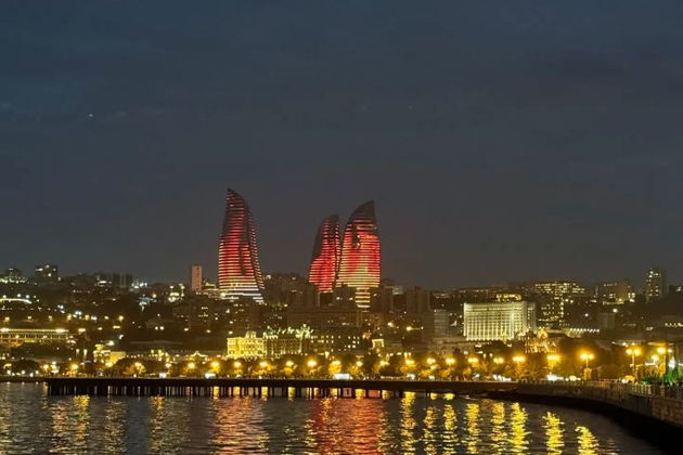 Круиз по Бакинской бухте с захватывающими панорамами города