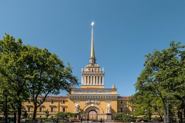 Фото к экскурсии Большая обзорная с экскурсией на крейсер Аврора