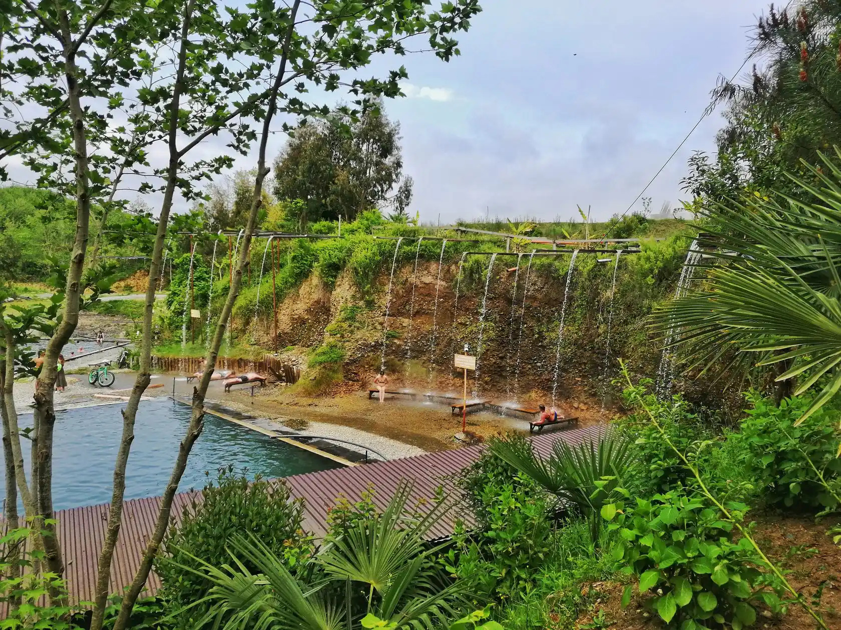 Термальный источник Кындыг, Черниговка и Сухум