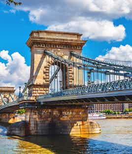 Discover the heart of Budapest on a river cruise
