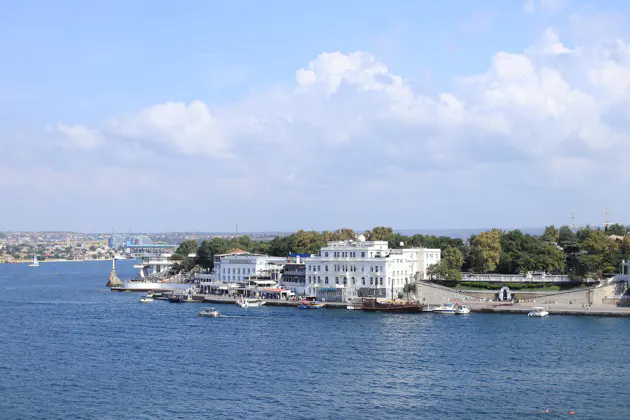 Морская прогулка по бухтам Севастополя