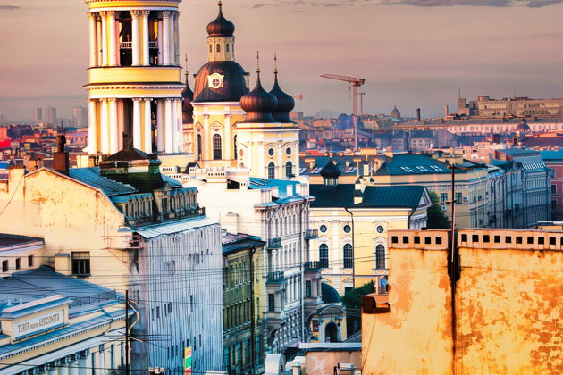 Самая высокая смотровая Петербурга, старинные парадные и дворы-колодцы — фото 3