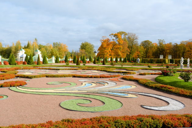 Виды Ораниенбаум: «В гостях у знати». Большой Меншиковский дворец