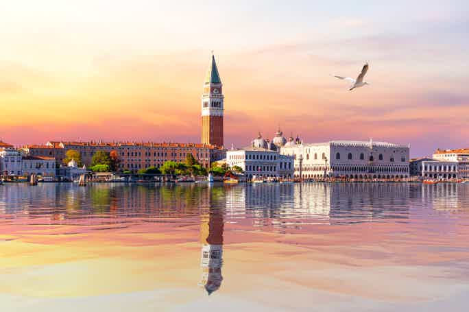Venetian Lagoon Evening Sunset Cruise & Aperitifs