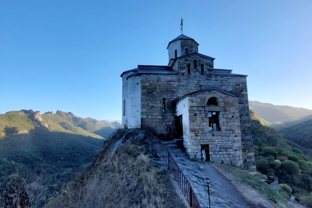 Домбай, канатная дорога, Сырные пещеры и Уллу-Муруджу — фото 3