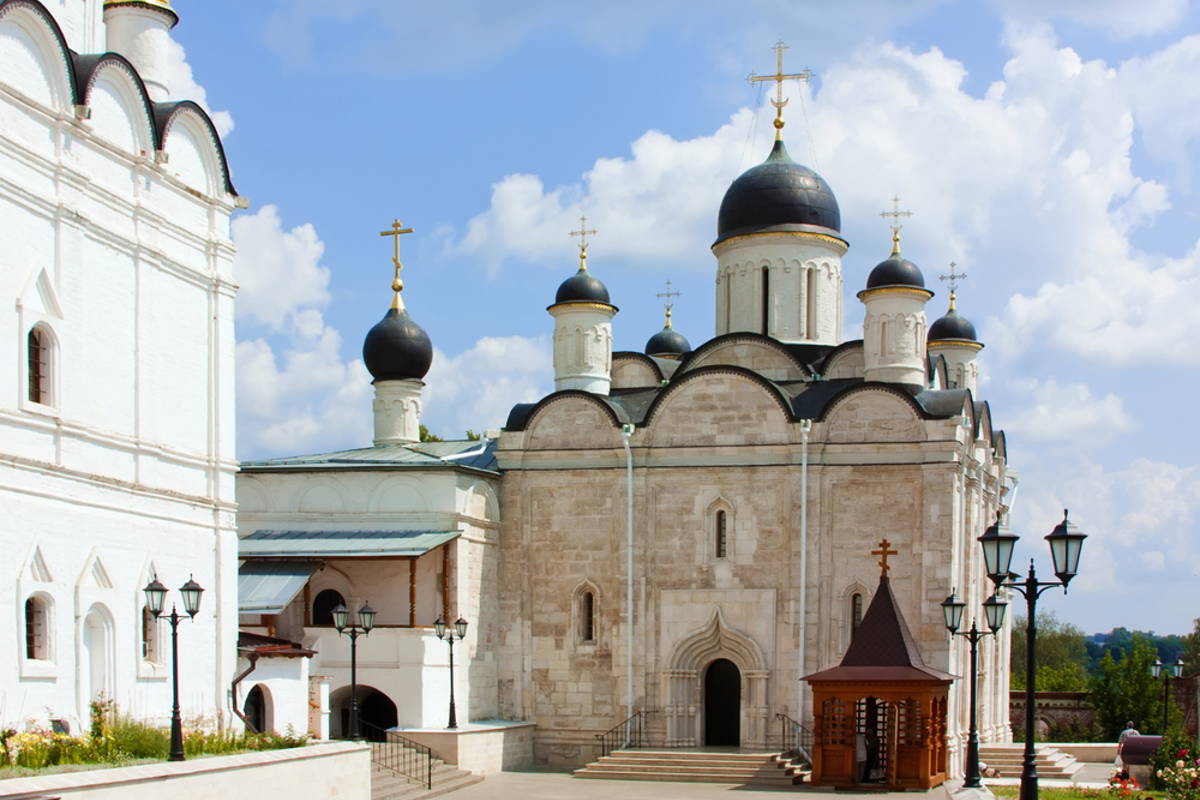 Введенский Владычный монастырь
