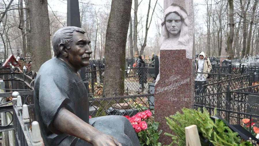 Голоса Ваганьковского кладбища, кадр 4