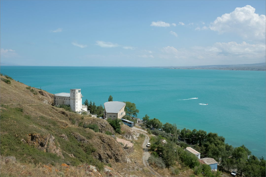 Языческий Гарни — Скальный Гегард — озеро Севан — фото 6