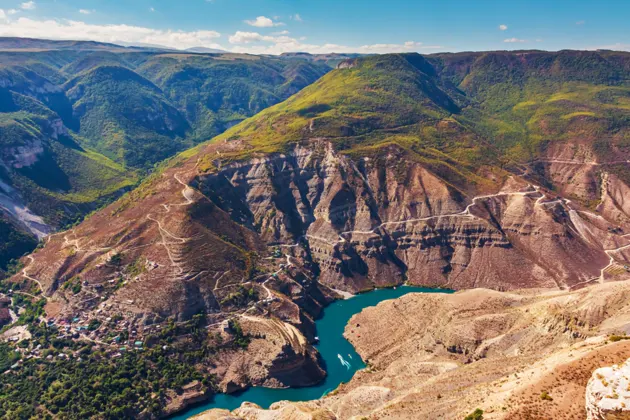 Дагестанский колорит: отдых в горах, водопады, аулы и древний Дербент — фото 2