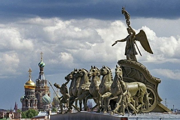 Виды Античные мифы Петербурга (школьная групповая)