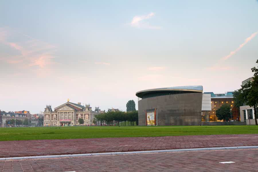 Amsterdam: Van Gogh Museum Guided Tour with Entry - photo 2