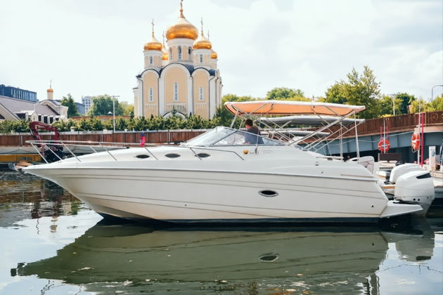 Главное изображение экскурсии - Прогулка на катере с капитаном по Москве-реке от центральных причалов