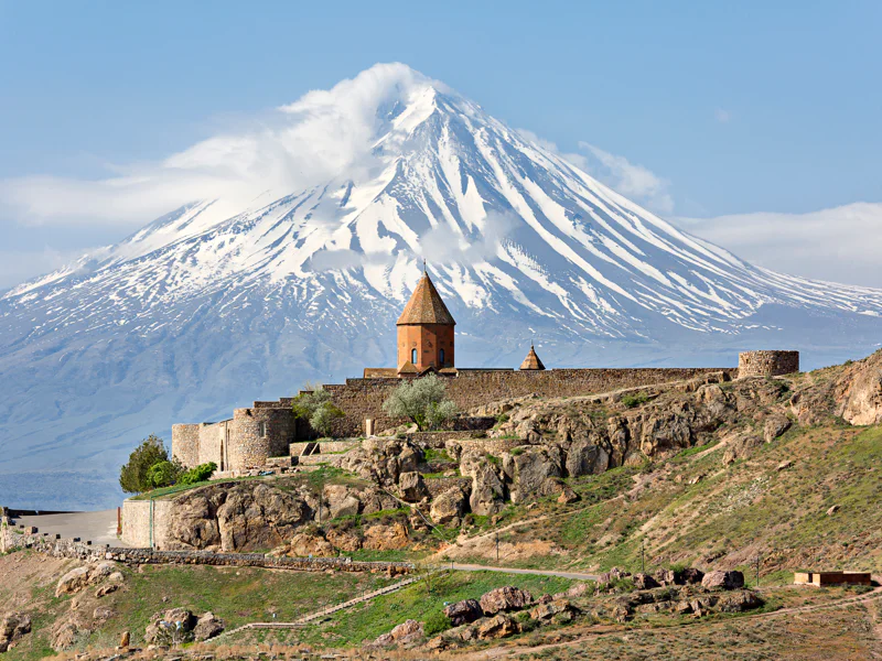 Хор Вирап Монастырь, Нораванк, Джермук, Пещера Арени и Винодельня — фото 2, Ереван | Покатаем