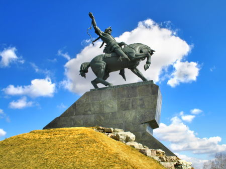 Памятник Салавату Юлаеву