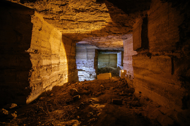 Каменоломни (катакомбы) исторические подземные сооружения, водоводы, склепы