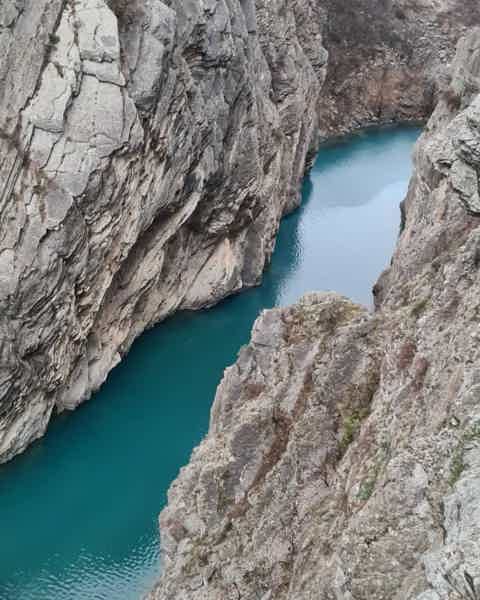 Сулакский каньон, Бархан Сарыкум, Пещера, Подвесной мост - фото 1