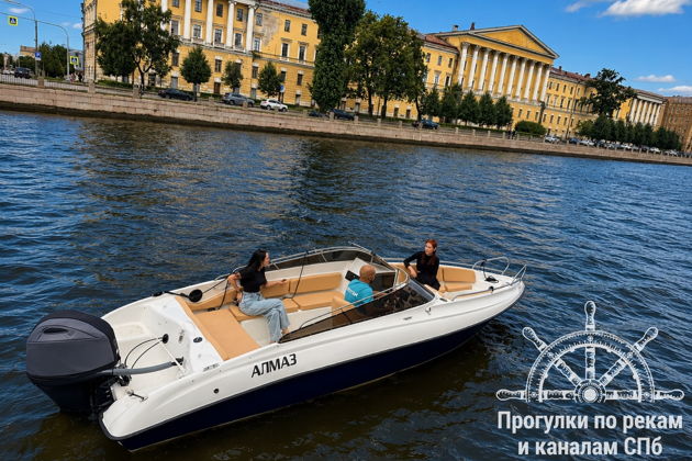Северная столица с воды: незабываемая прогулка