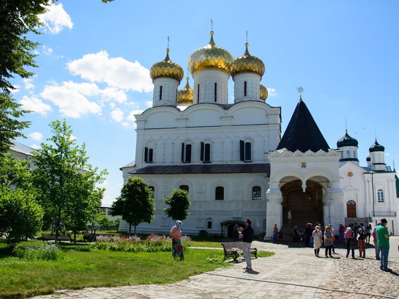 По Костроме на автомобиле гида и пешком - экскурсия в Кострома, Россия