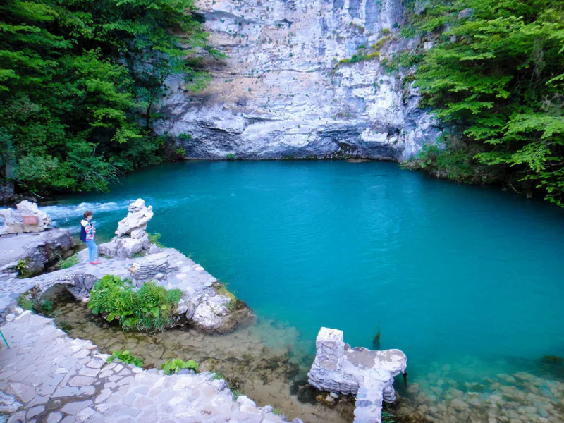 Индивидуальный джип-тур «Красавица Рица и Гегский водопад» — фото 1
