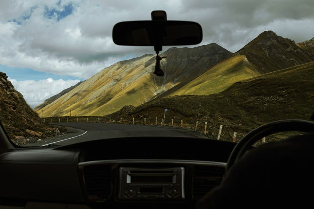 Виды Казбеги, Военно-грузинская дорога и Степанцминда