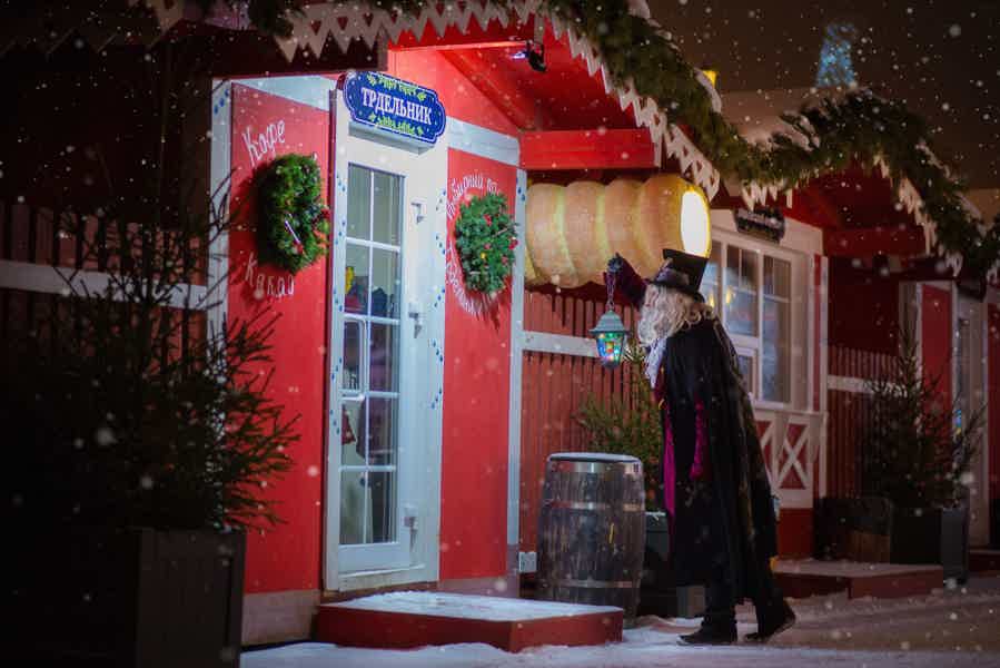 Спектакль-променад «Новогоднее путешествие» с фонарщиком Фаролеро по Казани - фото 2