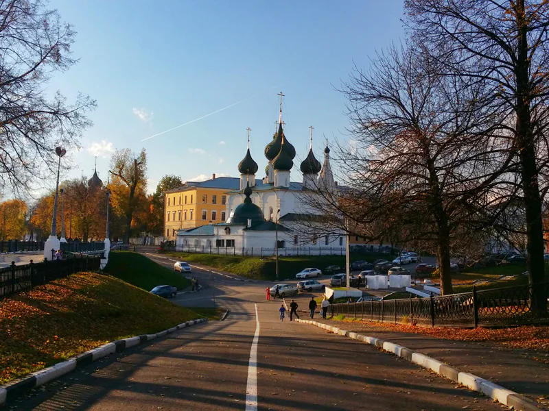 Тысячелетняя история Ярославля: обзорная экскурсия в мини-группе — фото 5, Ярославль | Покатаем
